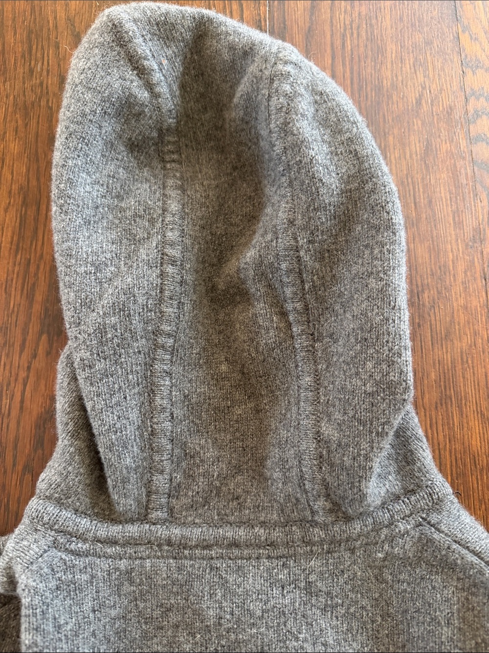 Patagonia Cashmere Gray Zip-Up Hooded Sweater - Picture 7 of 8